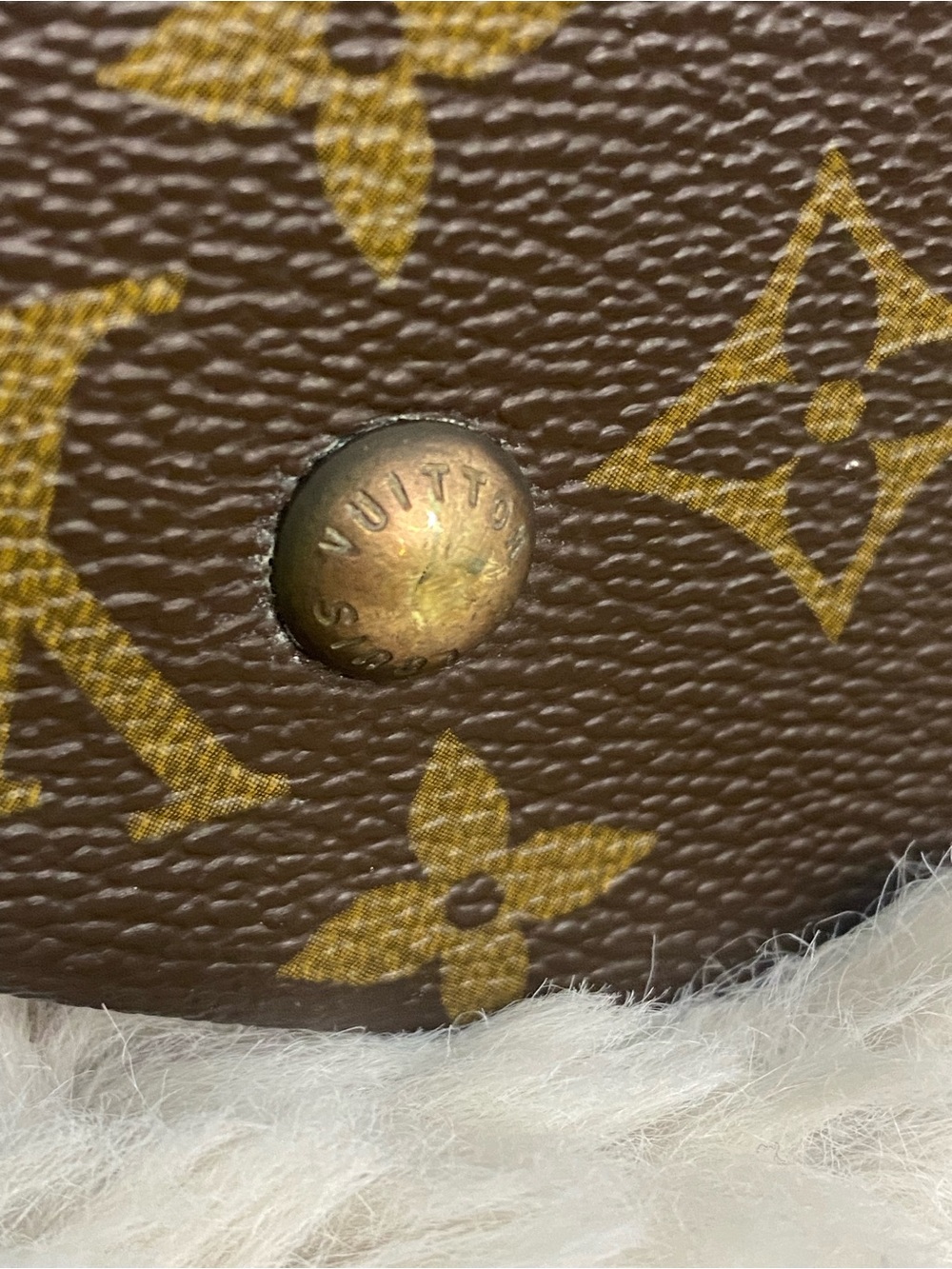 Louis Vuitton Monogram Vintage PM Bucket Bag in Brown and Tan Leather - Picture 7 of 16